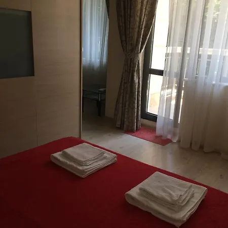 Roma شقة